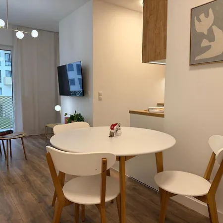 Ohmyhome Wola Z Parkingiem * Warschau