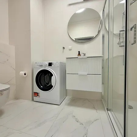 Wola Urban Oasis By Ohmyhome Z Parkingiem Varsóvia