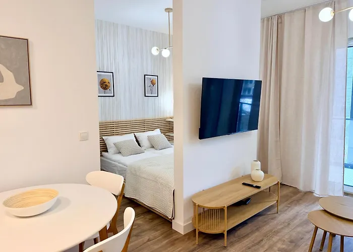 Wola Urban Oasis By Ohmyhome Z Parkingiem *