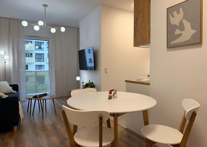 Wola Urban Oasis By Ohmyhome Z Parkingiem Apartamento *