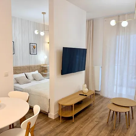 Wola Urban Oasis By Ohmyhome Z Parkingiem Daire