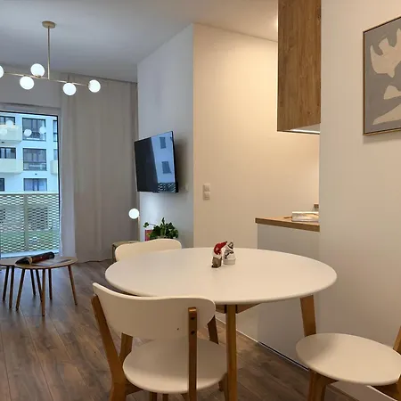 Ohmyhome Wola Z Parkingiem Apartment *