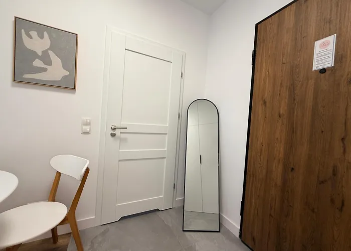 Wola Urban Oasis By Ohmyhome Z Parkingiem