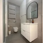 Apartmán Wola Urban Oasis By Ohmyhome Z Parkingiem Varšava