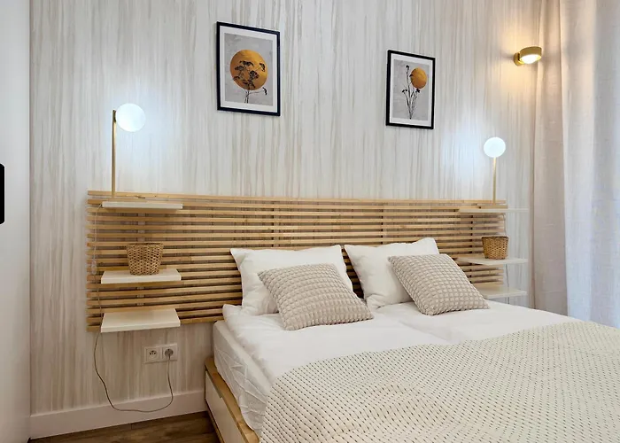 Wola Urban Oasis By Ohmyhome Z Parkingiem Apartman *