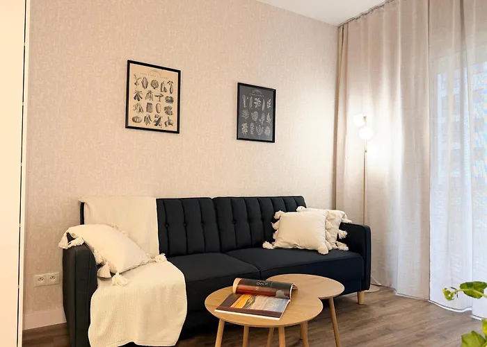 Wola Urban Oasis By Ohmyhome Z Parkingiem Apartment Warsaw